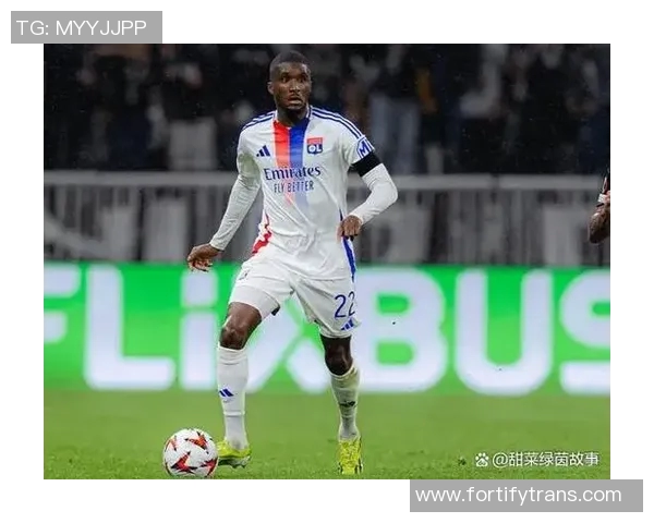 圣埃蒂安与里昂激战在即球迷期待一场精彩对决 圣埃蒂安与里昂激战在即球迷期待一场精彩对决