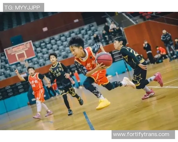 常林的成长之路：从青涩少年到篮球场上的闪耀明星