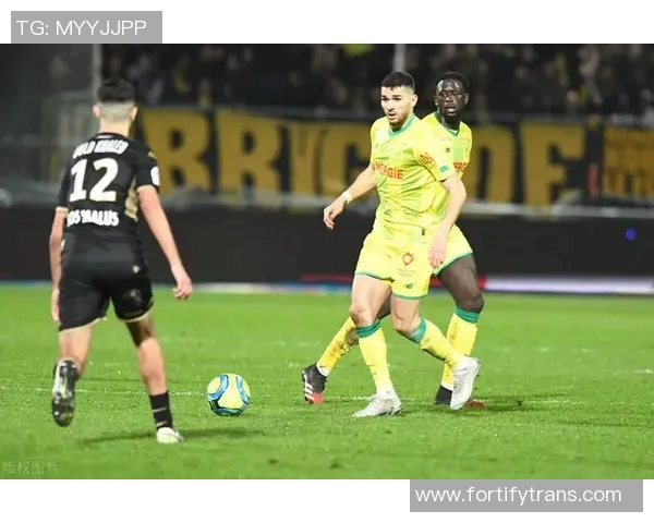 昂热与甘冈的对决分析及赛季表现对比探讨