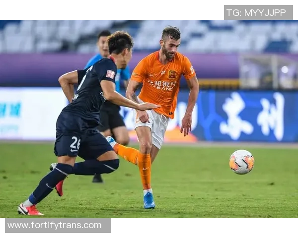 武汉与重庆中超对决精彩回顾及战况分析