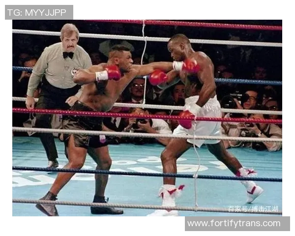 泰森与罗伊琼斯巅峰对决直播全程回顾与精彩瞬间解析