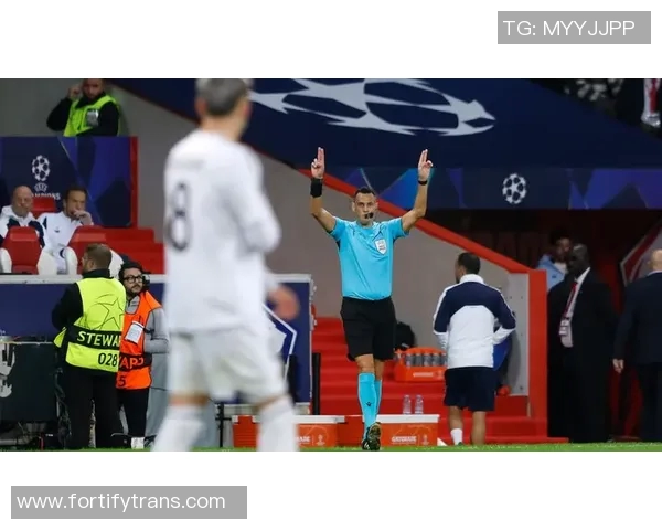 欧冠决赛裁判引发热议曾执法世界杯决赛的名哨再度成为焦点 欧冠决赛裁判引发热议曾执法世界杯决赛的名哨再度成为焦点