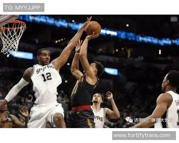 火箭队与马刺队激战三月十三日精彩对决回顾与分析 火箭队与马刺队激战三月十三日精彩对决回顾与分析