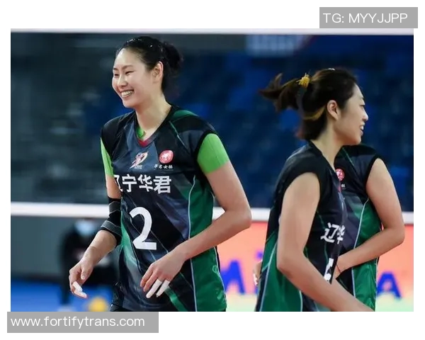 辽宁女排迎战解放军全力争胜展现巾帼风采与竞技精神