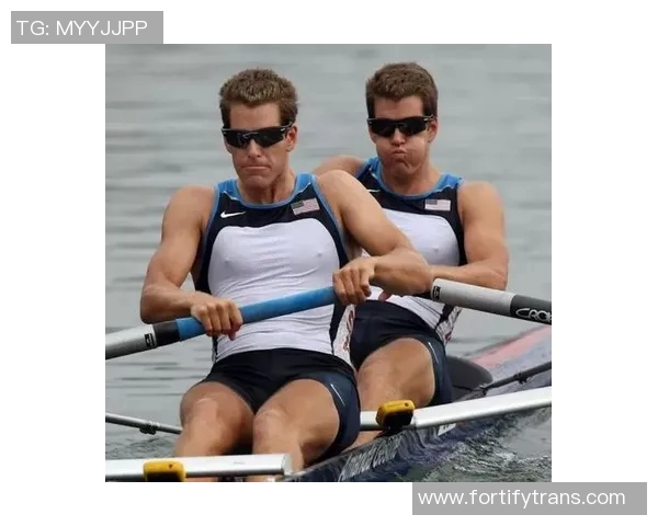 雷克雅与富佐尼的巅峰对决谁能在赛场上笑到最后