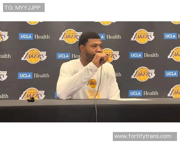 马库斯斯马特在NBA的成长之路与球场表现分析