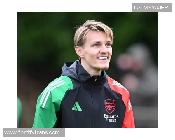 厄德高引领新潮流探索足球战术与球员发展的未来之路